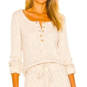 HEARTLOOM soft speckled cream sweater M